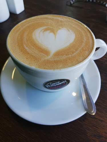 Av. Irarrázaval 4130, 7790729 Ñuñoa, Región Metropolitana