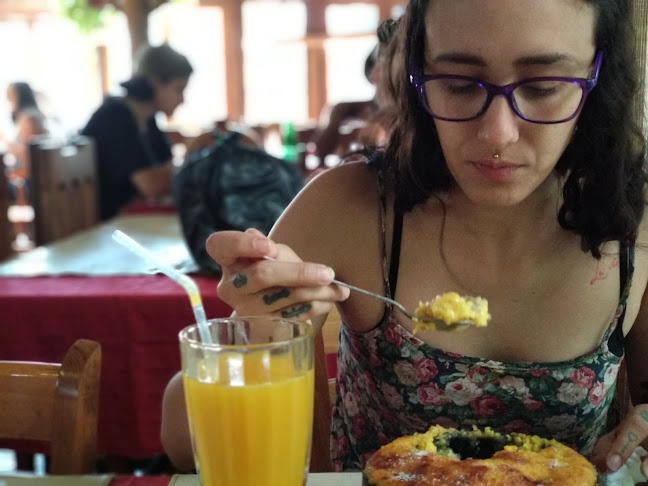 Restaurante Pomaire Phone number