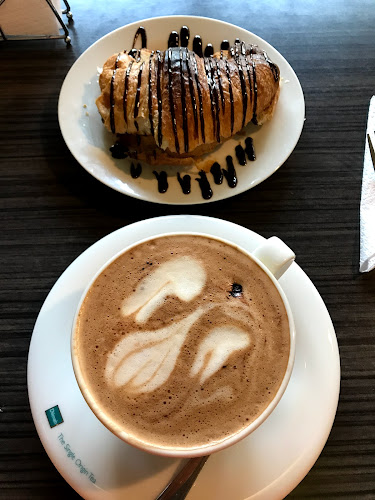 Café da Lucia Open Times