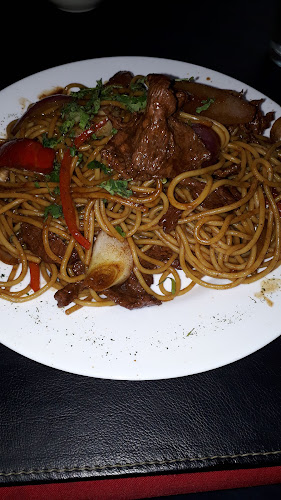 Restaurante Sabores Peruanos - Gastronomía y hostelería