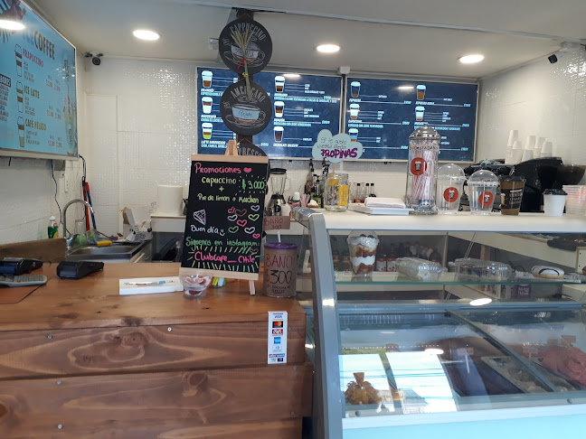 Comentarii opinii despre Club café