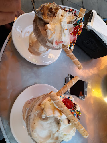 Via Maxi Rengo Phone number