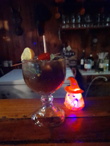 PUB MICLUB 80 PENCO - pizzas, ceviche, tragos, sandwich, tablas, cerveza artesanal, bar, restobar - Gastronomía y hostelería