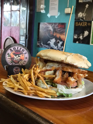 Antro's Rock Bar - Osorno