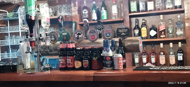 BEERHOUSE BAR PUCON Open Times