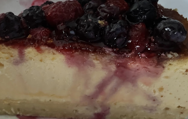 HAY PAN Y PASTELES TBN