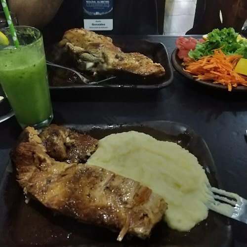 Comments and reviews of Chile Lindo Restaurant