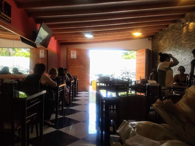 Salteñas Y Empanadas "Caupolicán" - Gastronomía y hostelería