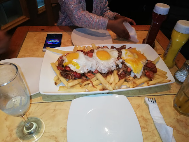 Opinii despre Esquina 21 în Punta Arenas - Gastronomía y hostelería