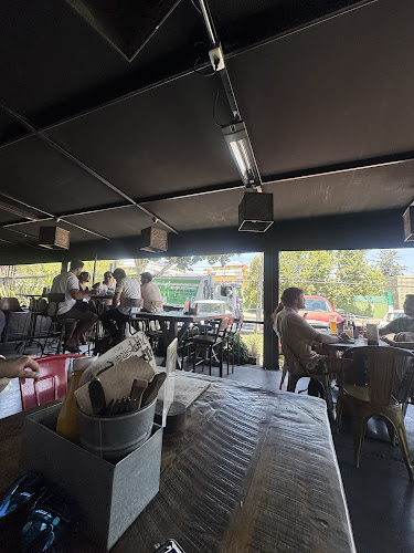 La Maestranza Sandwich & Burger Bar - Vitacura