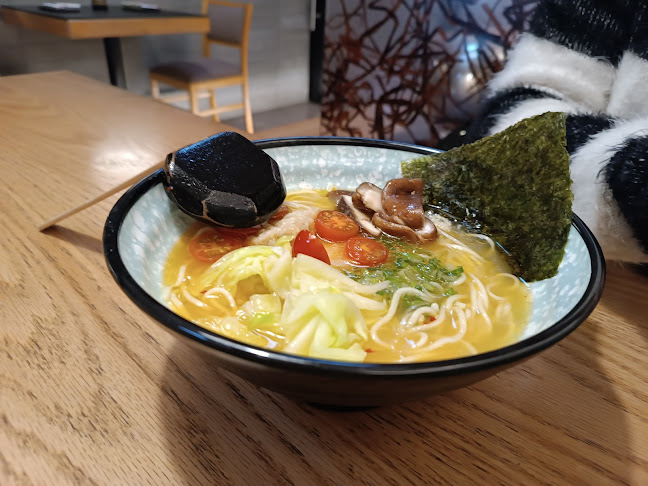 Japon Nueva Costanera - Santiago