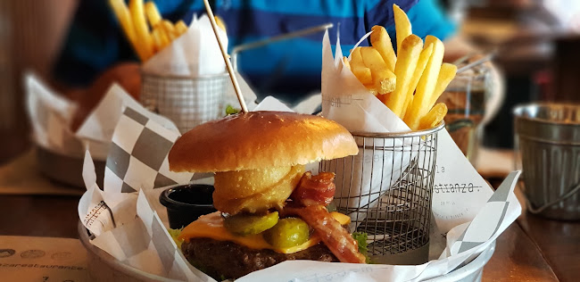 La Maestranza Sandwich & Burger Bar