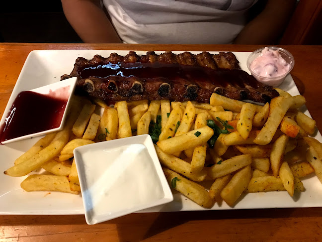 Bulldog Sport Bar Baquedano - Iquique