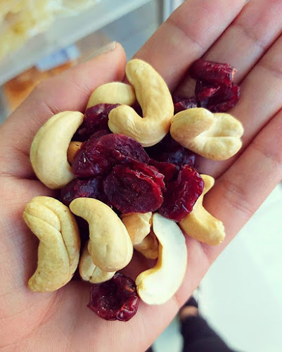 Esencial Nuts - Frutos Secos Open Times