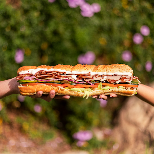 Subway Cerro Grande Phone number