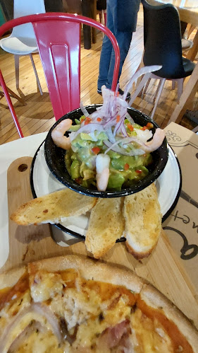 Amukan Gourmet Phone number