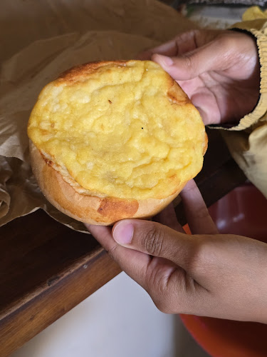 GustaPan Panadería Colombiana Open Times