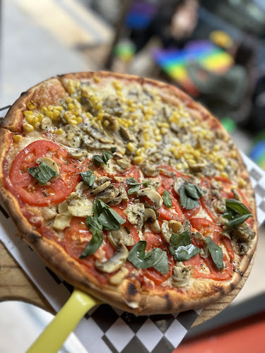 Opinii despre PIZZABELLA în Santiago - Gastronomía y hostelería