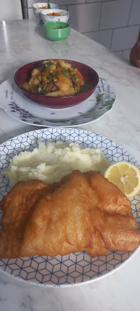 El Tito Phone number