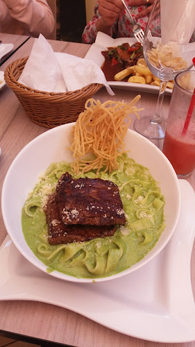 Restaurant Pregones Open Times