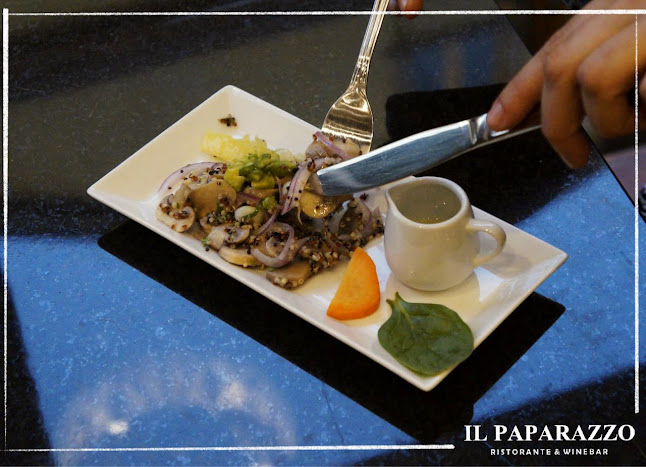 Comentarii opinii despre IL PAPARAZZO RISTORANTE & WINEBAR