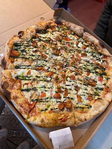 Trae Pizza - Pizzería Artesanal - Recreo - Gastronomía y hostelería