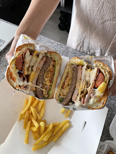 Comentarii opinii despre Date Con todo Burguer grill