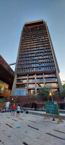 Av. Alameda Libertador Bernardo O'Higgins 227, 8320161 Santiago, Región Metropolitana