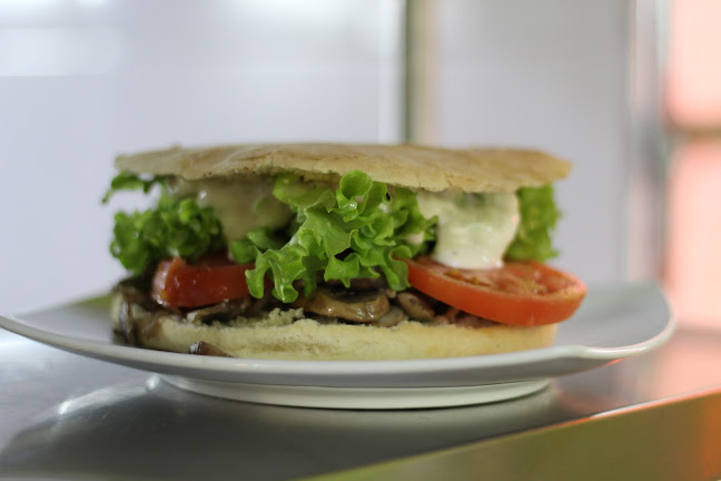 Mendoza 109, 4430020 Los Angeles, Los Ángeles, Bío Bío