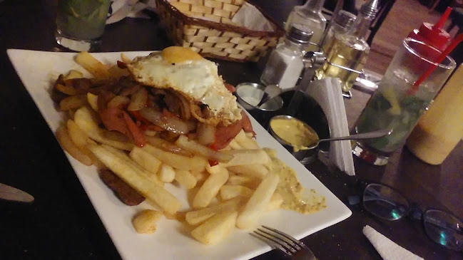 Pub Resto Bar Faby y Nury II Gastronomía peruana - Quinta Normal