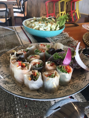 Opinii despre Cocina Del Bosque în Punucapa - Gastronomía y hostelería