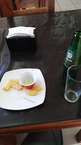 Comentarii opinii despre moyanos chicken