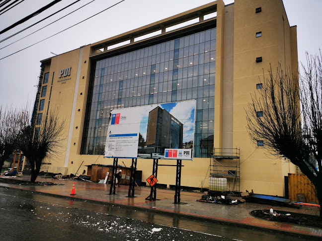 Comentarii opinii despre Panadería y Supermercado Barros Arana