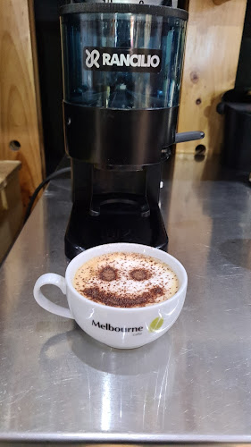 Canela y Miel – Cafetería Panadería y Pastelería en Concón