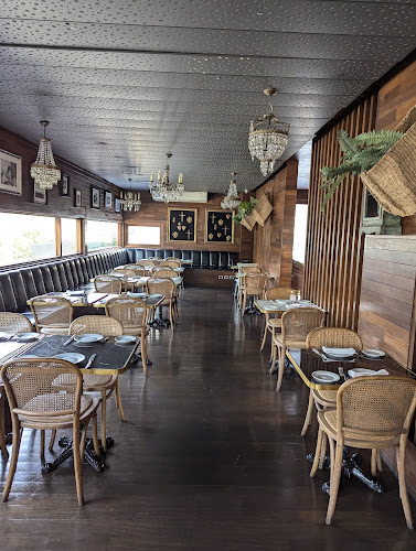 Av. Nueva Costanera 4092, 7630191 Vitacura, Región Metropolitana