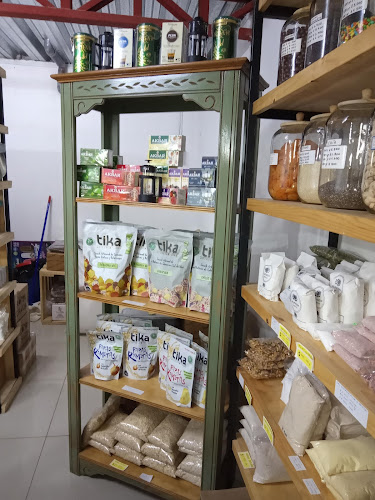 Av. Las Salinas 280, local 3, 2691090 Las Cruces, El Tabo, Valparaíso