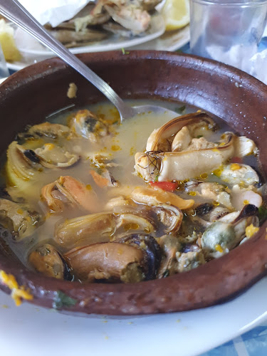 Cocineria El Pinguino. Local 39-C