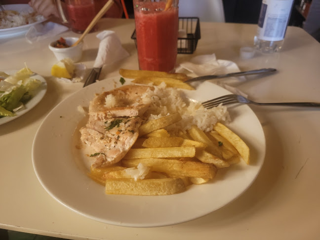 Sandwicheria y cafetería KM bien Open Times