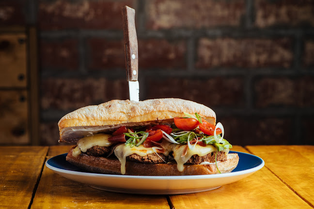 Ciudad Capital Sandwicheria Gourmet - La Serena