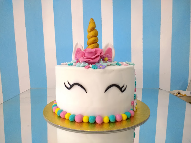 Pasteleria EAT ME! - Gastronomía y hostelería