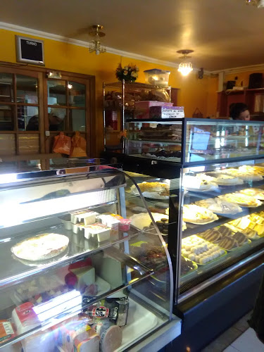 Reviews of Pastelería Venecia in Calama - Gastronomía y hostelería