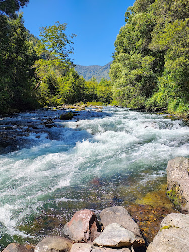 Km 8 ruta Coñaripe a Liquiñe, 5210000 Panguipulli, Los Ríos