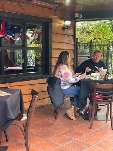 La Maga Parrilla Uruguaya - Gastronomía y hostelería