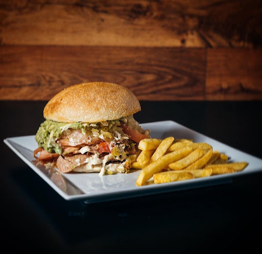 Fuente San Felipe Open Times