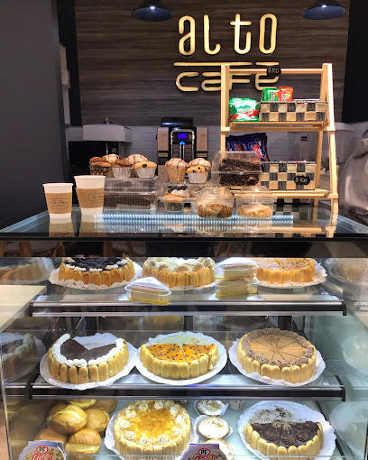 Alto Café