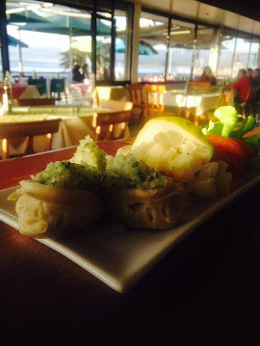 Opinii despre El Mirador De Santa Irene în Pichilemu - Gastronomía y hostelería