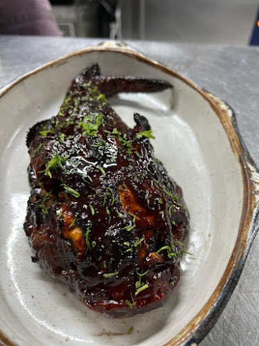 Av. Nueva Costanera 3832, local 2, 7630357 Vitacura, Región Metropolitana