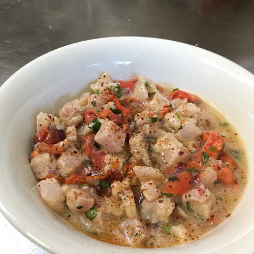 Restaurant Los Fundadores Cia . Ltda.