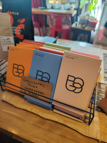 Comentarii opinii despre cafépoiesis /café de especialidad/té de origen/tostaduría