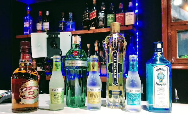 Opinii despre Restobar El Truco în Puerto Aysen - Gastronomía y hostelería